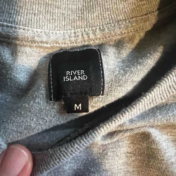 River Island Graphic Crew M - Picture 6 of 9